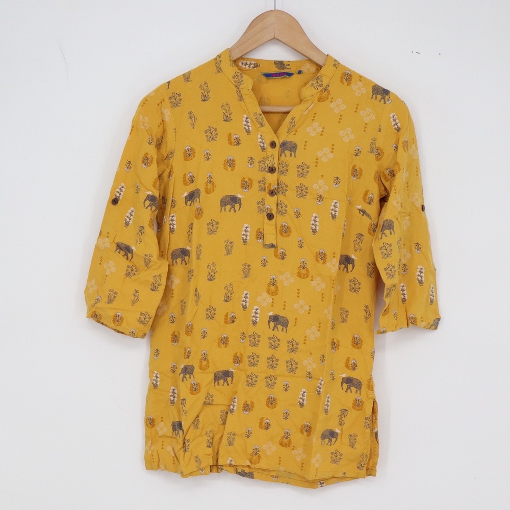 Akkriti Tunic Women XS Elephant Print Yellow 3/4 Sleeve Rayon Excellent